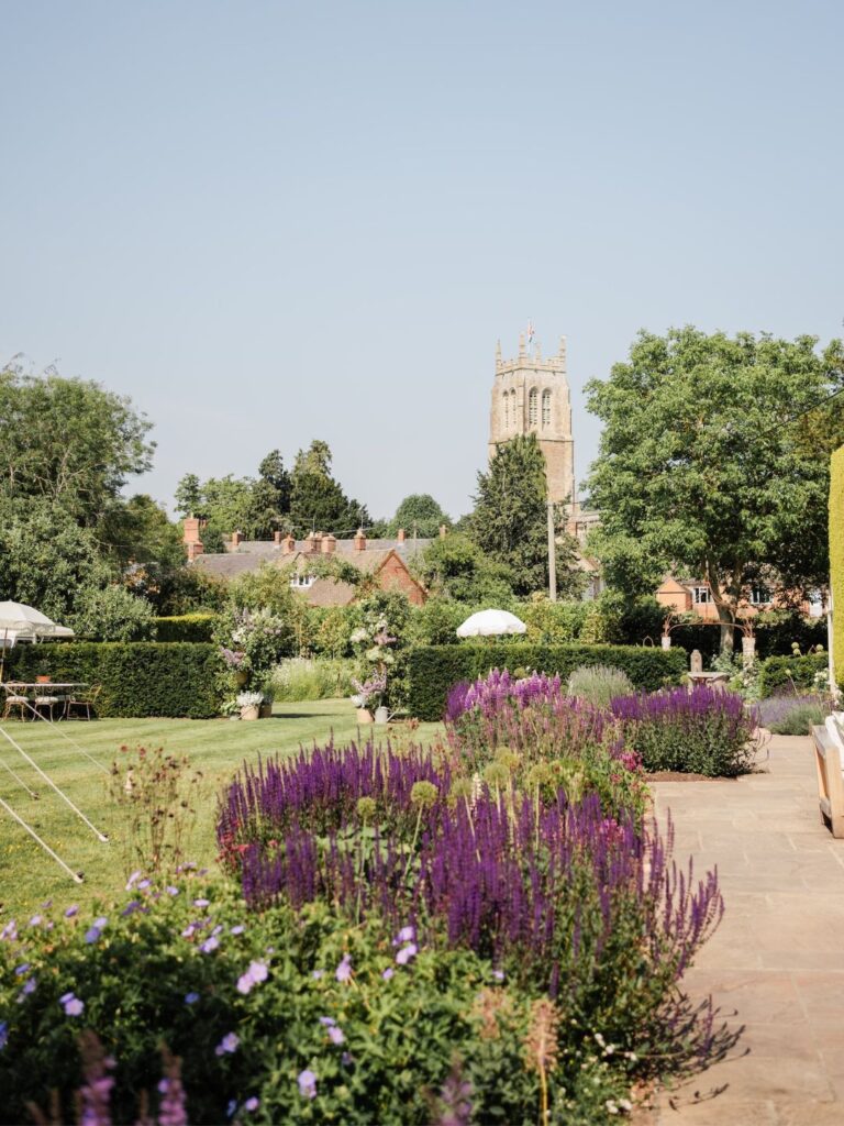 My Top 10 Perennials That No English Country Garden Should Be Without